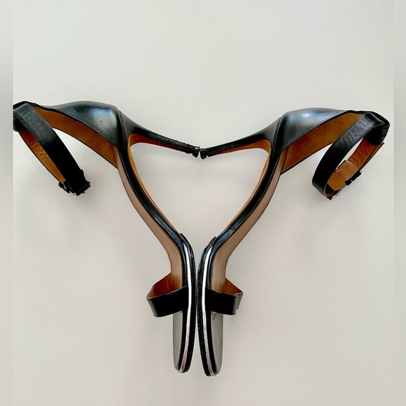 Givenchy Nadia Black Stiletto  Heels - Picture 8 of 16